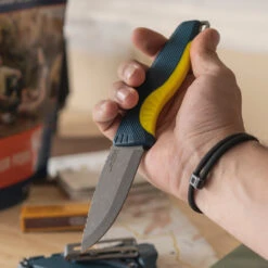 SOG AEGIS FX - INDIGO & ACID YELLOW SOG-17-41-01-41 -Messerladen 2a7f6273f46fe57ccf92dcc566f193ba