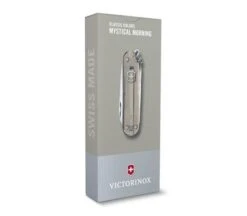 Victorinox 0.6223.T31G Classic SD Colors Mystical Morning -Messerladen 497ffbf7029e931fa2cbc9c47c6eaca4